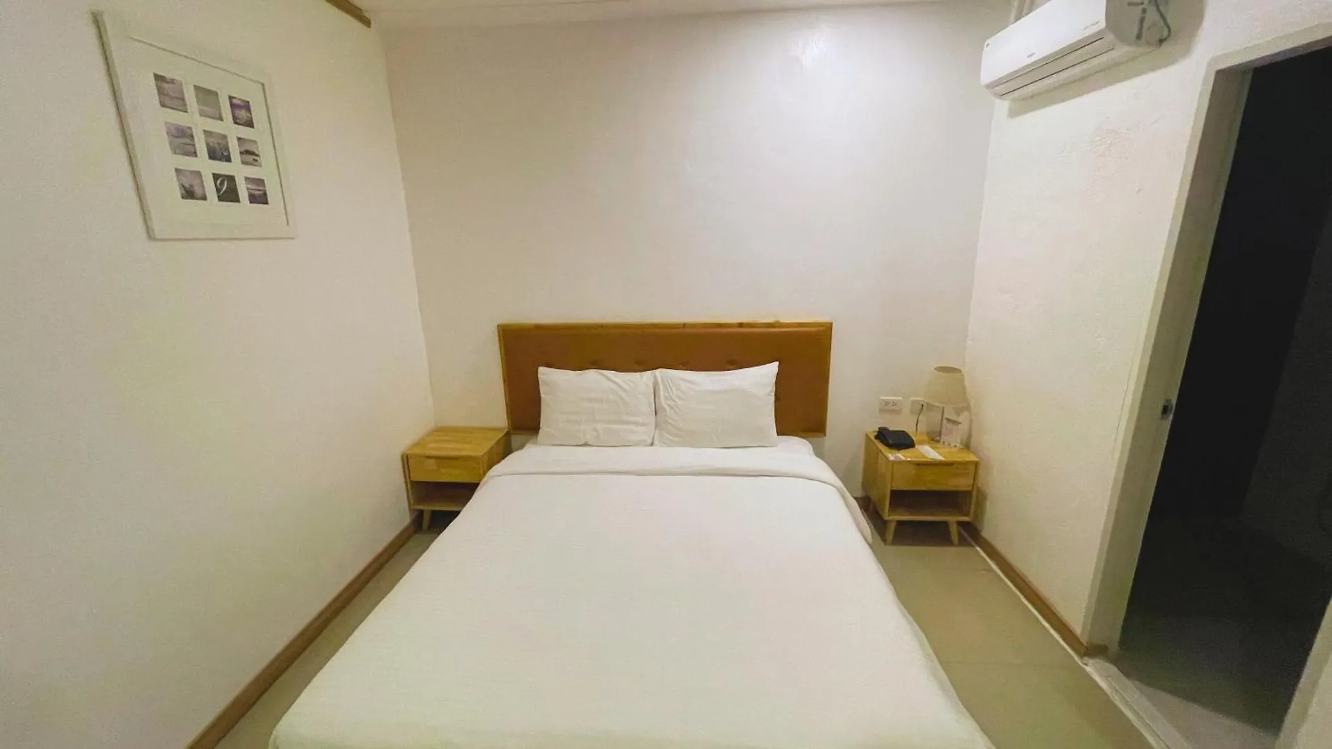 Hotel Halo Angeles City 3*,