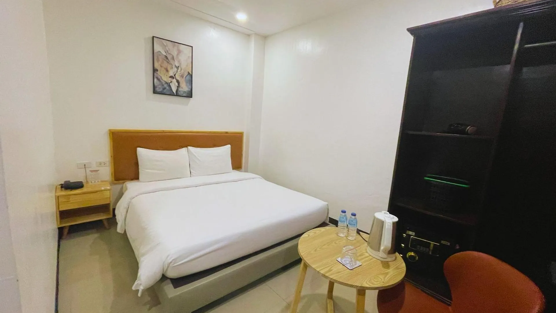 Hotel Halo Angeles City Philippines