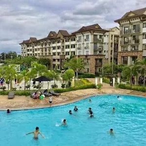 one-oasis-a4-shortwalk-sm-mall-free-pool-wifi.davao-hotels.com/