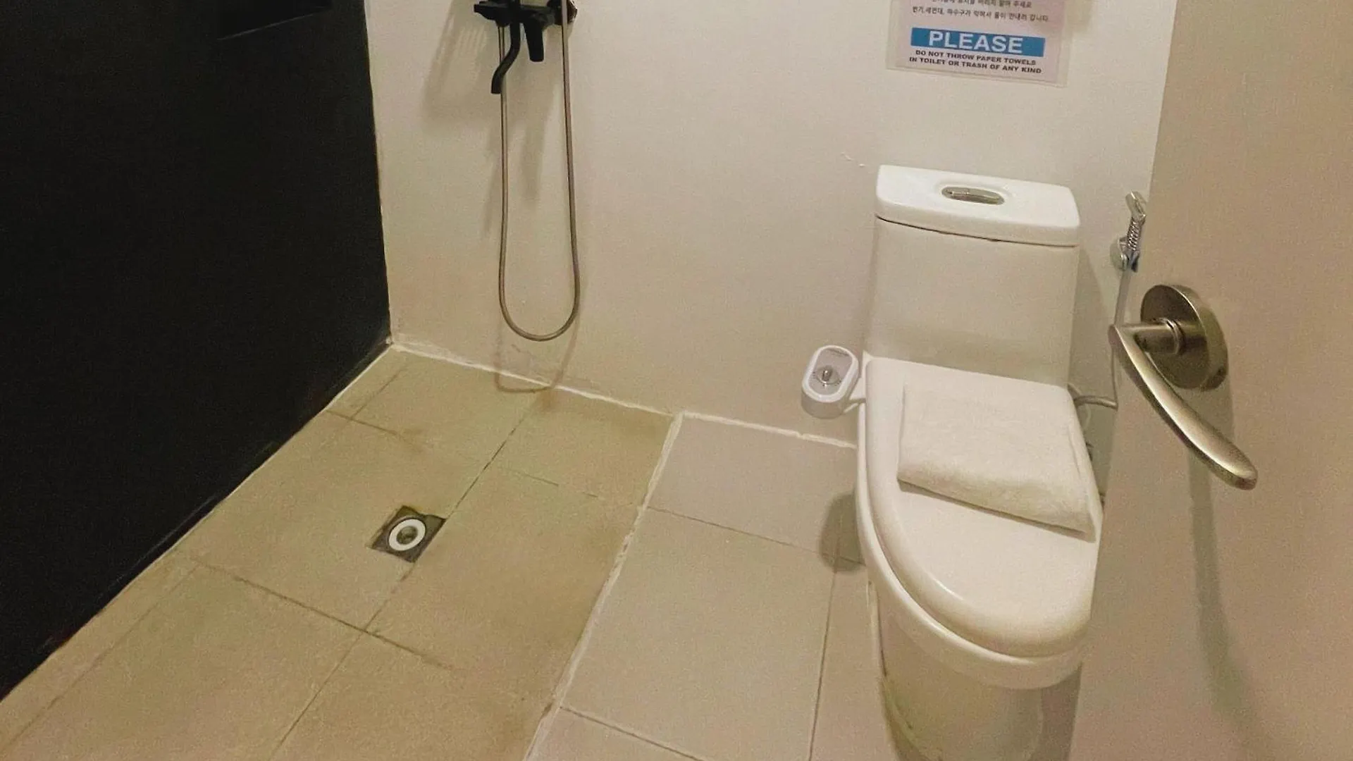 Hotel Halo Angeles City 3*,  Philippines